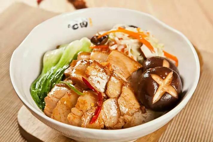 雙品牌驅動，味蕾新紀元 哈鹵餐飲管理公司的戰略布局